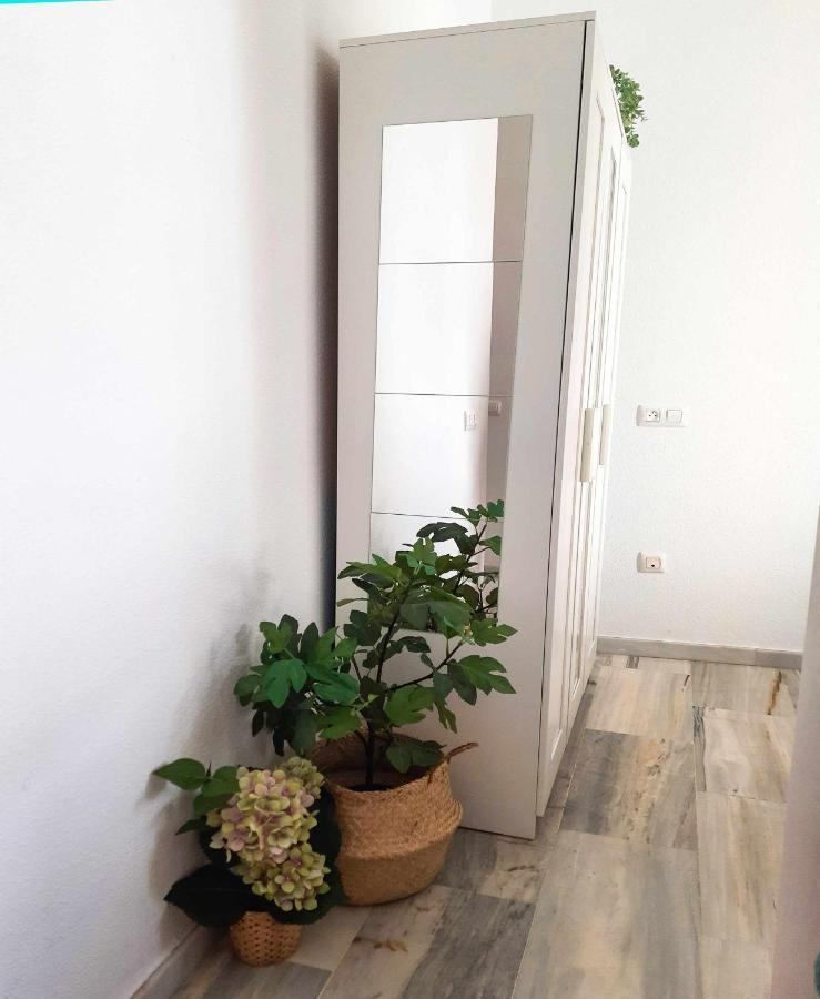 Lovely Center Apartments - Sunny Balcony Alfalfa Sevilla Exterior foto